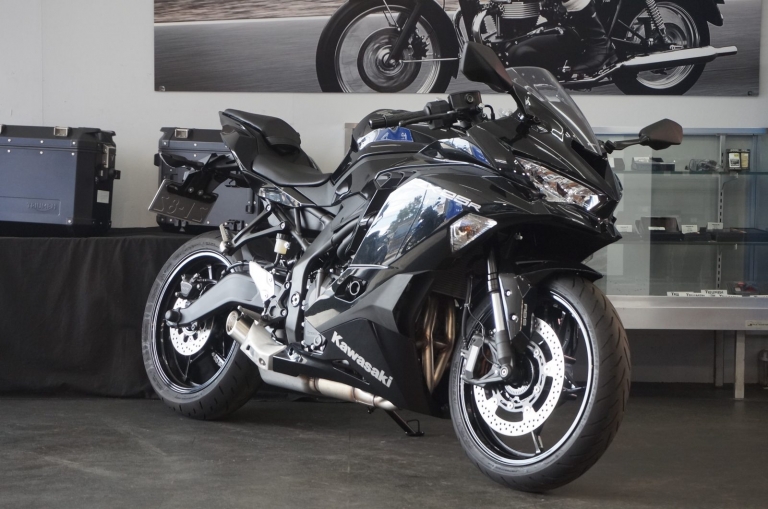 ホンバイク 黒 試乗車 一台のみ