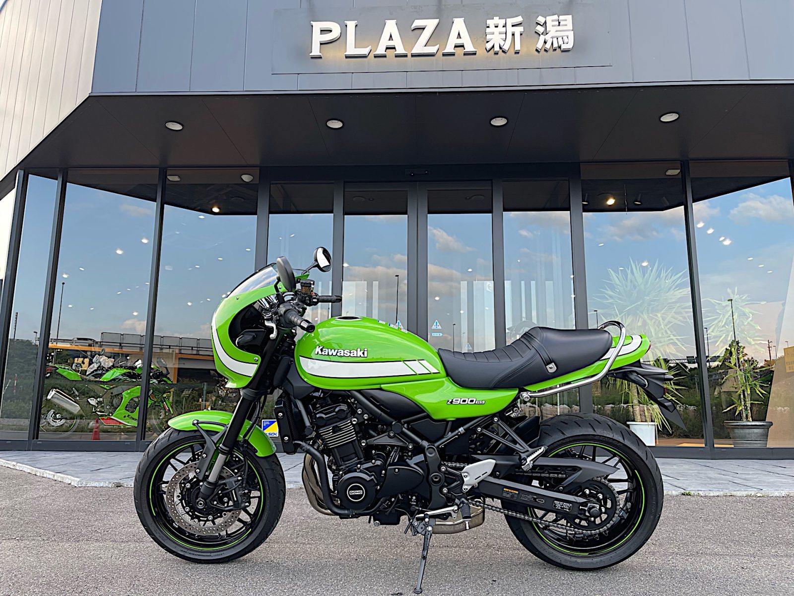 z900rs cafeグリーン外装一式逆車 - カウル、フェンダー、外装