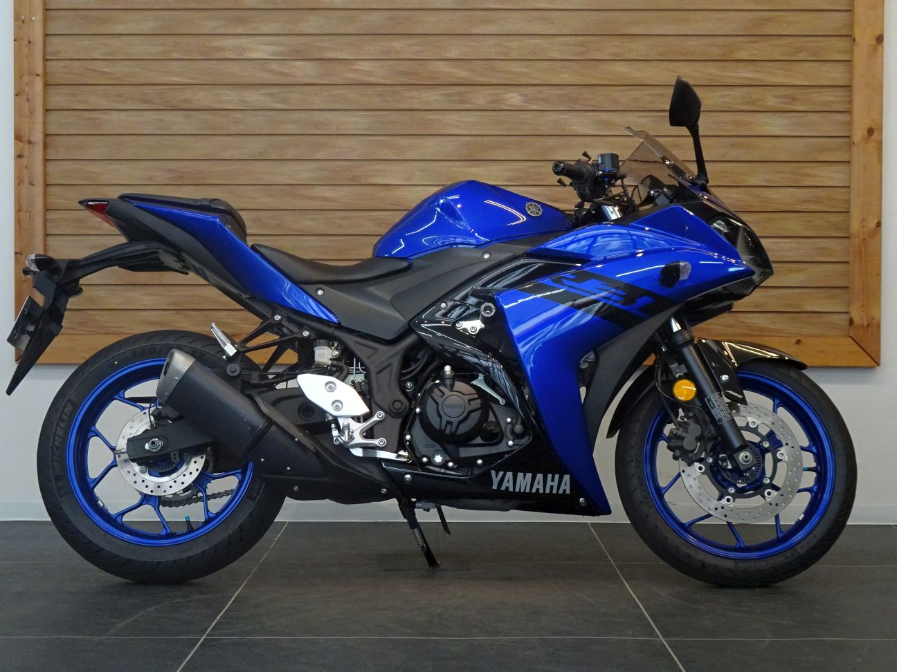 2023年度決算セール！」ヤマハ YZF-R3 (中古車) 2019年式 気軽さを