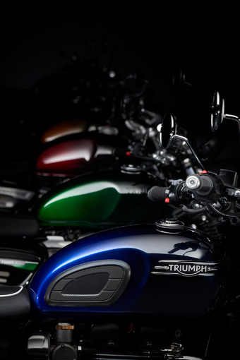 Triumph│アルファ：ALPHA Big Bike Group 総合サイト