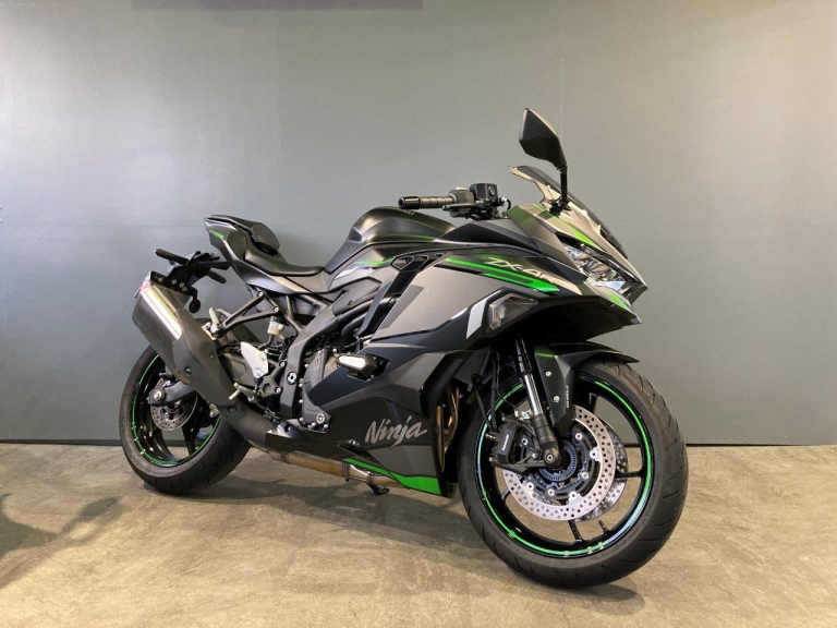 KAWASAKI Ninja ZX-4RSE 2023 2023年式 中古 │アルファ：ALPHA Big 