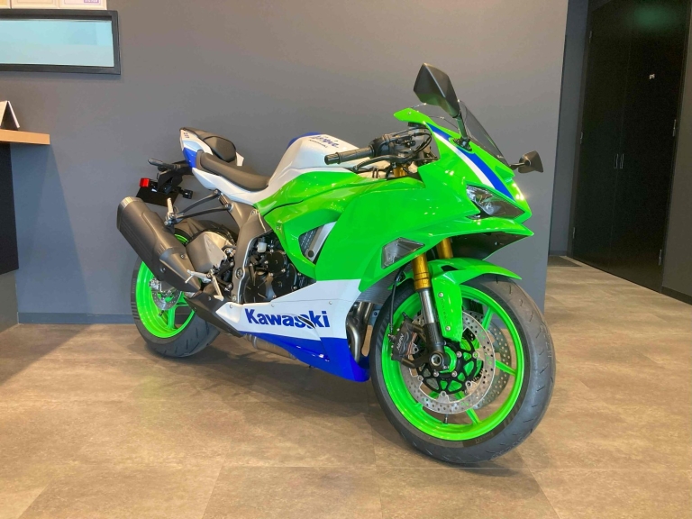 カワサキ KAWASAKI NINJA Zx10r 2014年式、200馬力、（2014