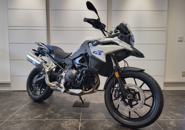 BMW F800GS（中古）登録済み低走行車 入荷しました！│アルファ：ALPHA Big Bike Group 総合サイト