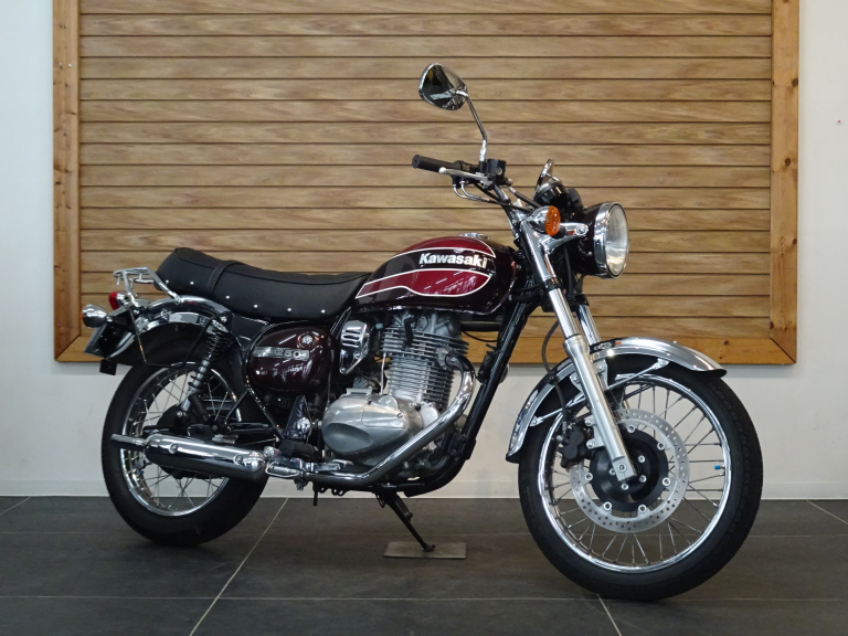 KAWASAKI│アルファ：ALPHA Big Bike Group 総合サイト