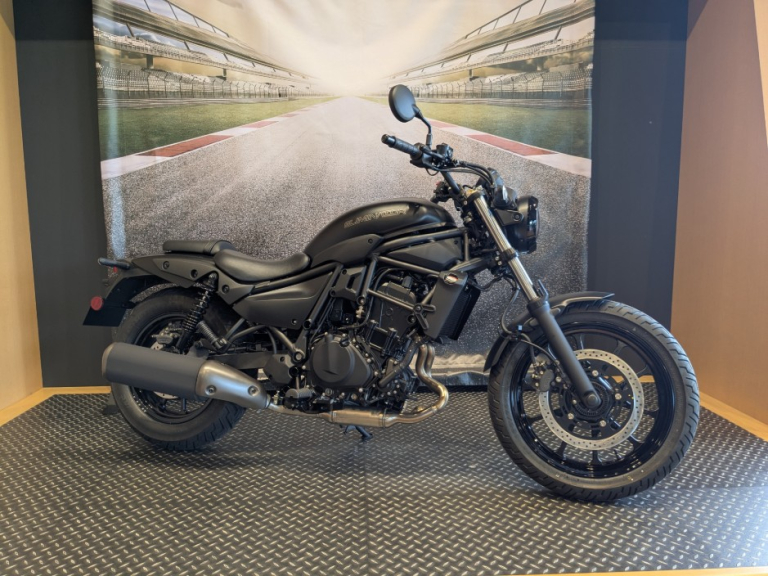 タグ付新品未使用　SUCCESS WALK ブラック×グレー　24.5 ワコール 楽天市場】【P最大38倍 | お買い物マラソン】 タケオキクチ