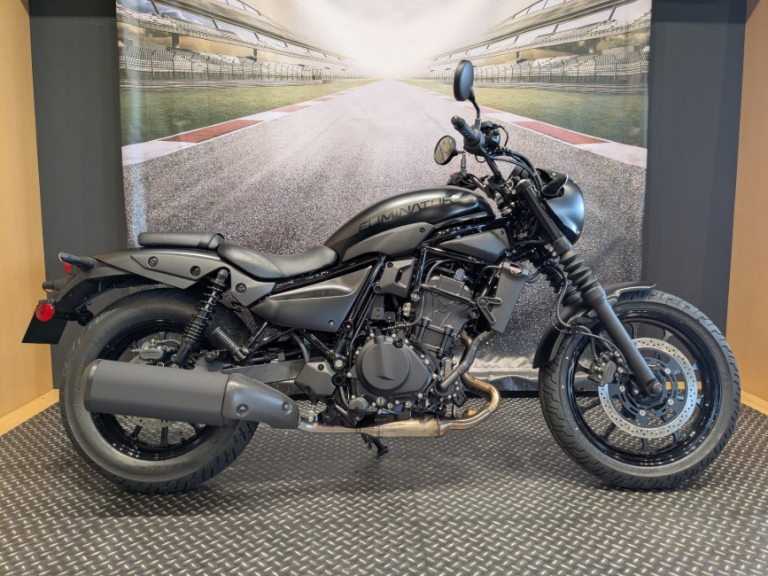 （2028）　MARKLIN 8022　西ドイツ製　BMW　スポーツ　ツアラー 2028） MARKLIN 8022 西ドイツ製 BMW スポーツ ツアラー