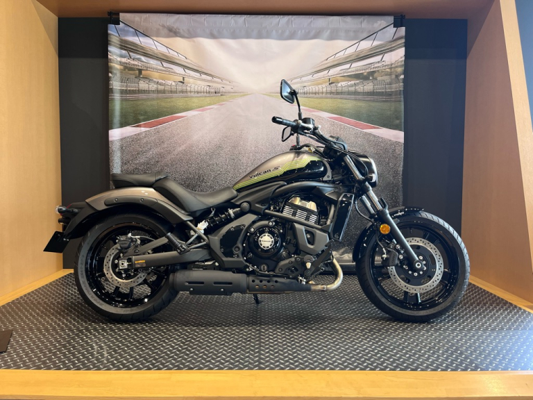 KAWASAKIプラザ新潟│アルファ：ALPHA Big Bike Group 総合サイト