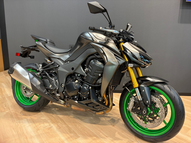 KAWASAKIプラザ新潟│アルファ：ALPHA Big Bike Group 総合サイト