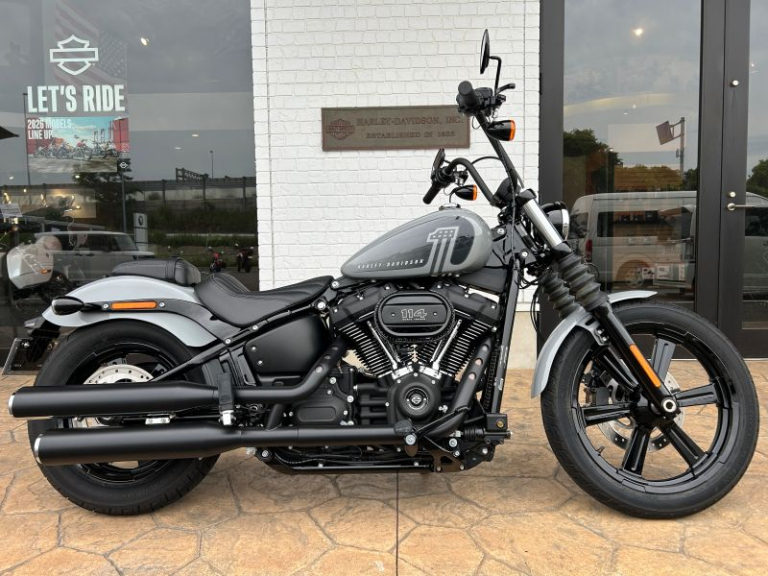中古車】Harley-Davidson®『2011年モデル-XL883L/スーパーロー